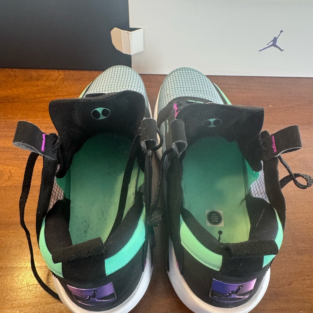 Air Jordan XXXIV Athletic Shoes - Picture 4 of 12